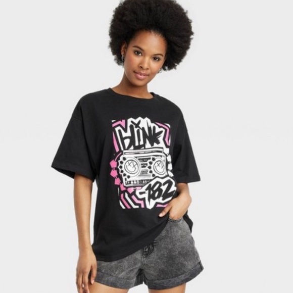 Blink 182 Boombox Oversized Short Sleeve Band Shirt - Picture 2 of 4